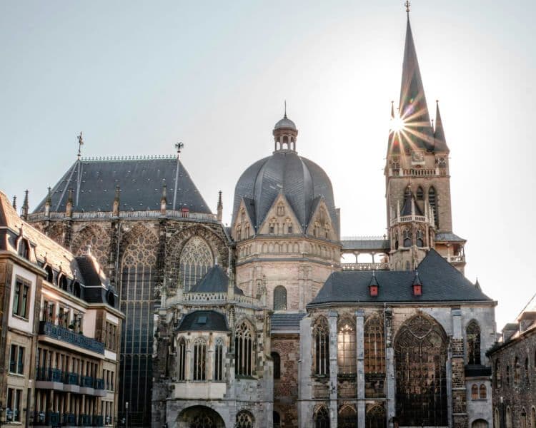 Symbolbild Filiale Aachen