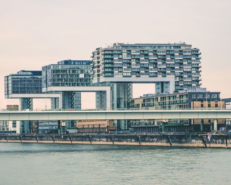 Symbolbild Filiale Köln